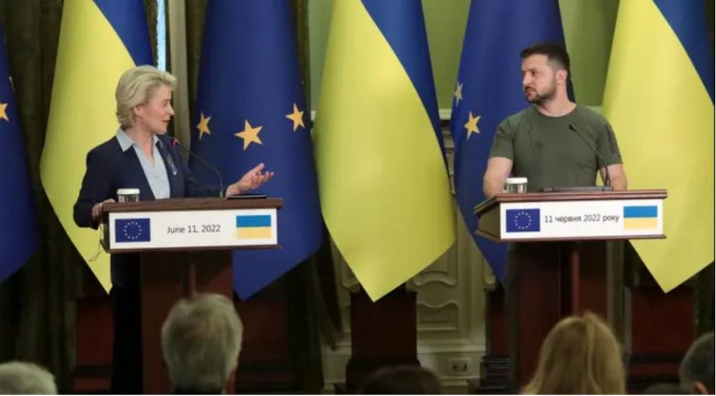 « Feu vert » de la Commission pour le début des négociations sur l’adhésion de l’Ukraine à l’UE