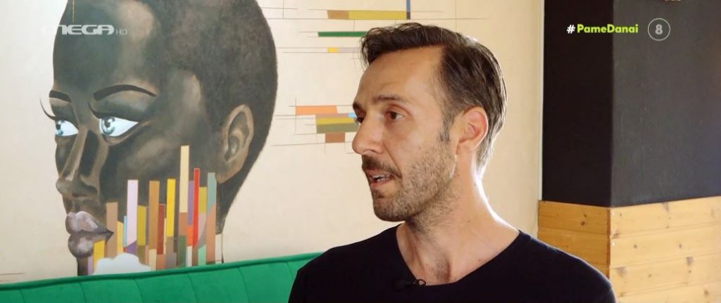 Χρήστος Πλαΐνης: «Δεν βλέπω “Άγριες Μέλισσες”, είμαι πολύ σκληρός κριτής του εαυτού μου – Το φινάλε της σειράς θα είναι πολύ δυνατό»