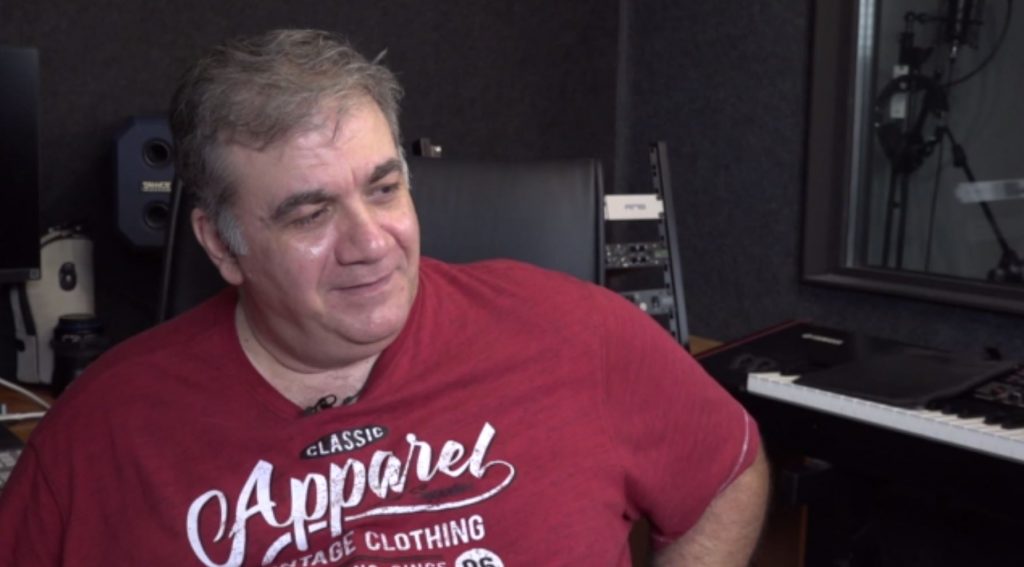 Δημήτρης Σταρόβας: «Η σχέση μου με την κόρη μου δεν είναι όπως ακριβώς θα ήθελα»