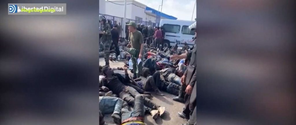 Εικόνες φρίκης με Αφρικανούς μετανάστες στο Μαρόκο