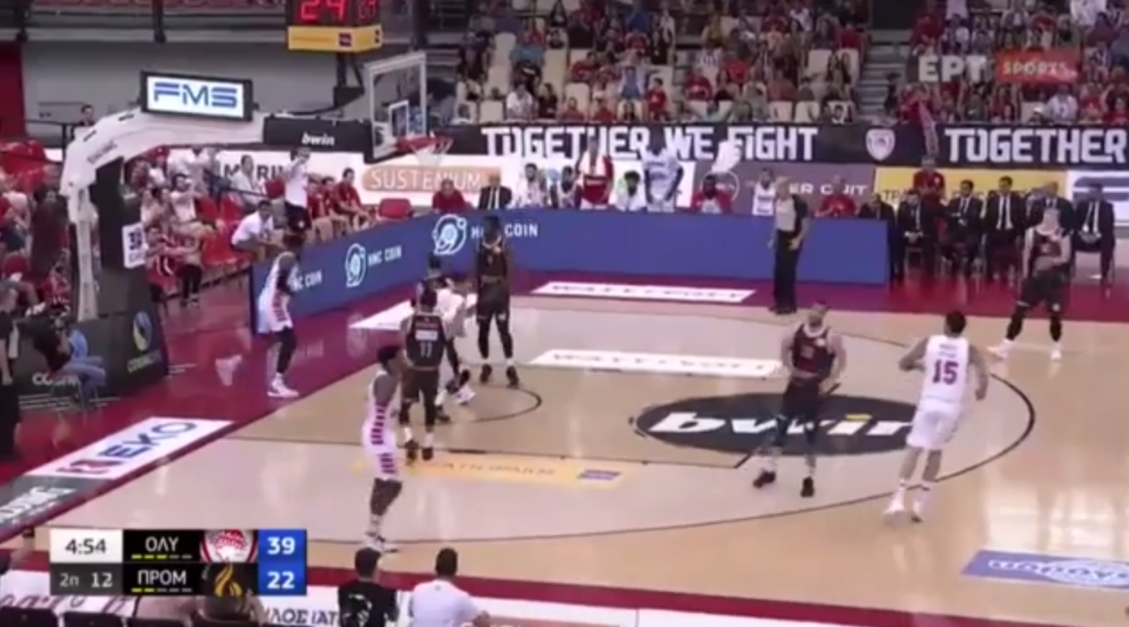 Basket League: Πρόκριση στους τελικούς με ρεκόρ για τον Ολυμπιακό