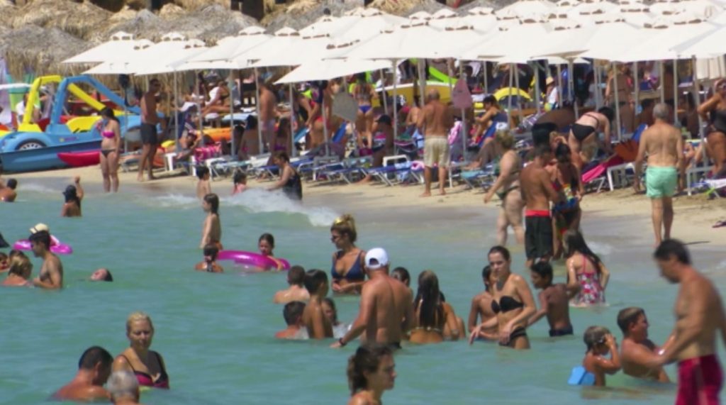 Προ των πυλών ο πρώτος καύσωνας – Ανάσες δροσιάς ψάχνουν οι εργαζόμενοι