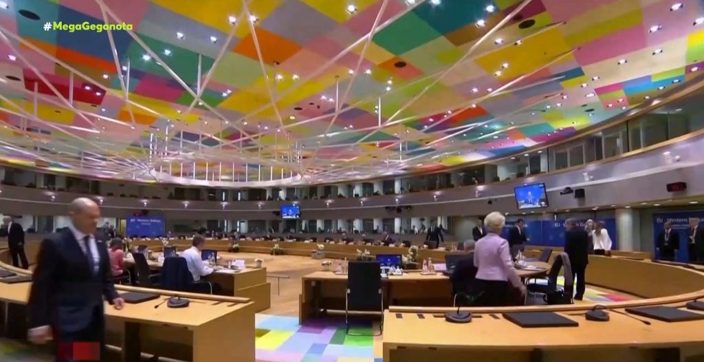 Σύνοδος Κορυφής: Στον «πάγο» οι ενταξιακές διαπραγματεύσεις Σερβίας και Μαυροβούνιου