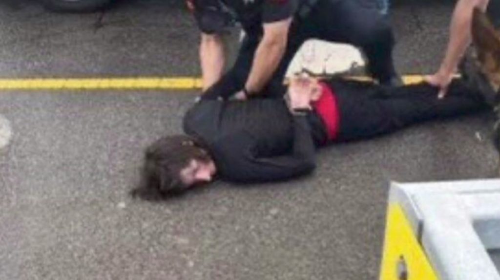 ΗΠΑ: Πυροβολισμοί στην παρέλαση για την 4η Ιουλίου