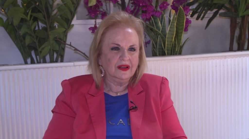 Ματίνα Παγώνη: «Η χειρότερη στιγμή της ζωής μου είναι όταν έφυγε από τη ζωή η μητέρα μου. Δεν το αποδέχτηκα ποτέ»