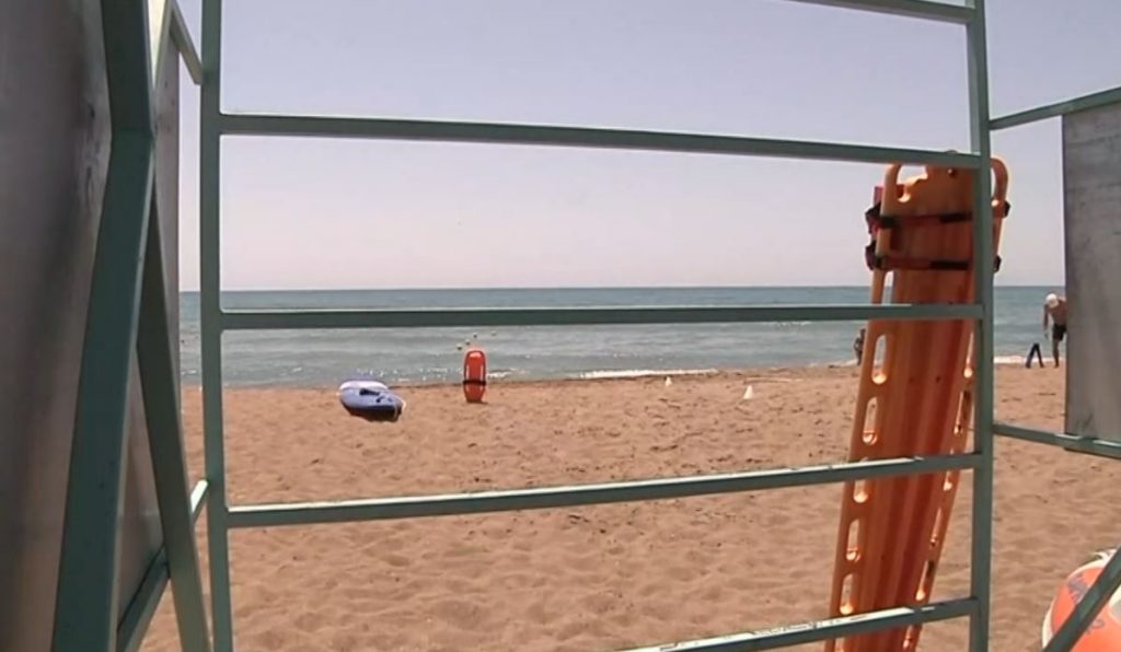 Ηλεία: Αποσωληνώθηκε η 6χρονη που κόντεψε να πνιγεί στην παραλία