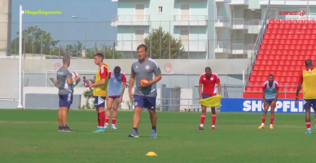 Ολυμπιακός: Εκτός της ευρωπαϊκής 23αδας άφησε τον Άβιλα ο Μαρτίνς