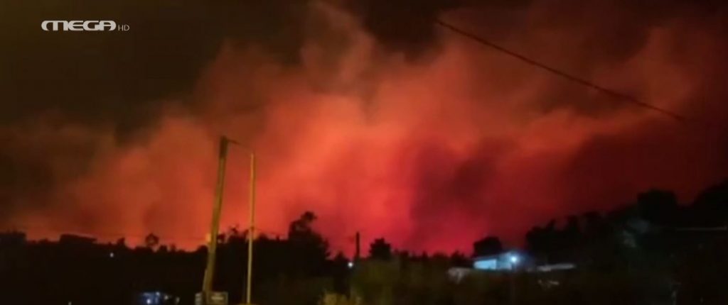 Πληροφορίες για εγκλωβισμένα άτομα στο λόφο Παλλήνης