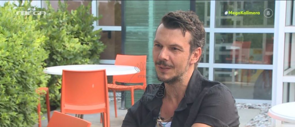 Ιωάννης Παπαζήσης: «Και νόμος να μην υπήρχε, συνεπιμέλεια θα επιλέγαμε με τη γυναίκα μου»