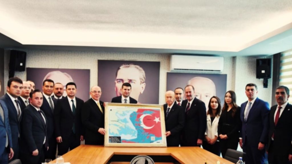 Να πάρει θέση για τις προκλήσεις του Μπαχτσελί κάλεσε τον Ερντογάν ο Μητσοτάκης