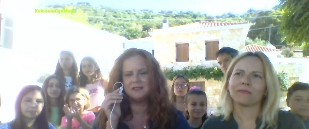 «Πρόσω Ολοταχώς»: Μία ξεχωριστή μουσική παράσταση στο μικρότερο χωριό της Ευρώπης