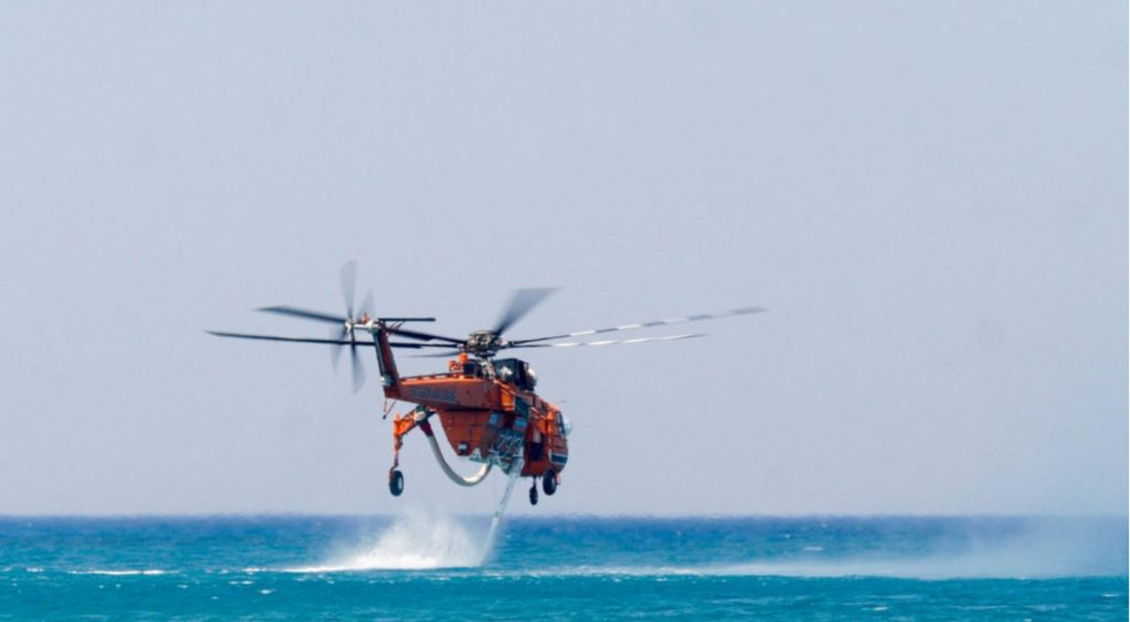 Πυρκαγιές: Δύσκολη η κατάσταση σε Άγιο Όρος, Χαλκίδα & Κόνιτσα