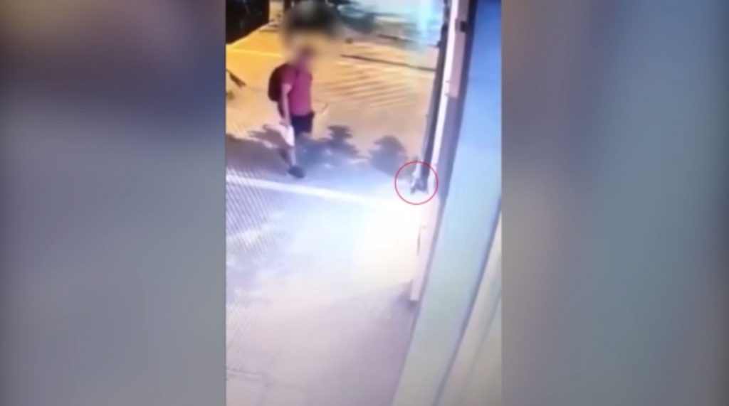 Θεσσαλονίκη: Στα ίχνη της αστυνομίας ο άντρας που ποδοπάτησε και σκότωσε γατάκι