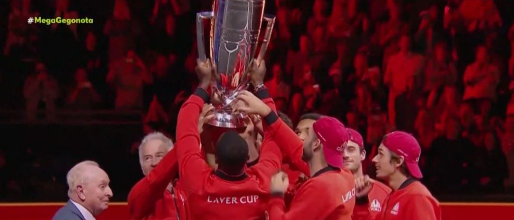 Laver Cup: Η «Team World» νικήτρια για πρώτη φορά στο αντίο του Φέντερερ