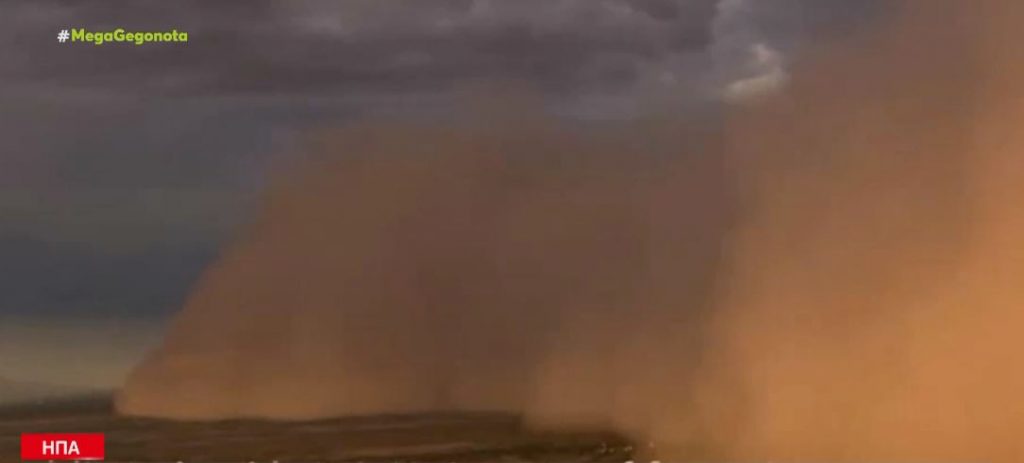 Σφοδρή αμμοθύελλα έπληξε την Αριζόνα