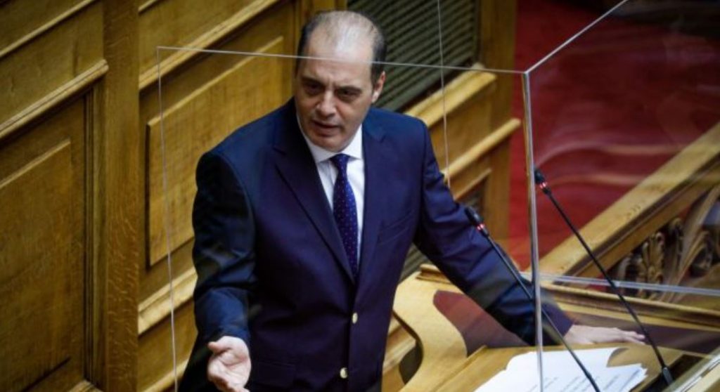 «Φρένο» Μαξίμου στα σενάρια συνεργασίας με Βελόπουλο