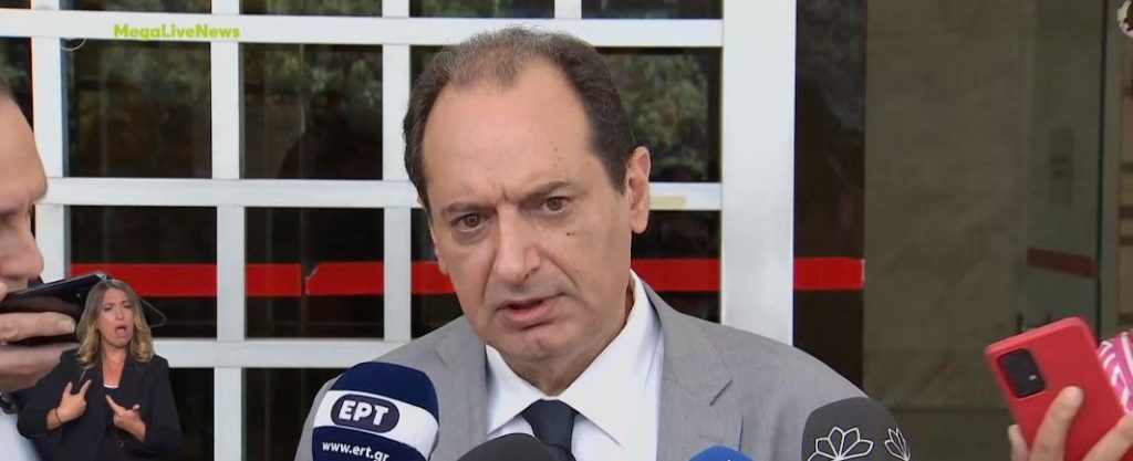 Χρήστος Σπίρτζης: Κατήγγειλε απόπειρα παρακολούθησής του