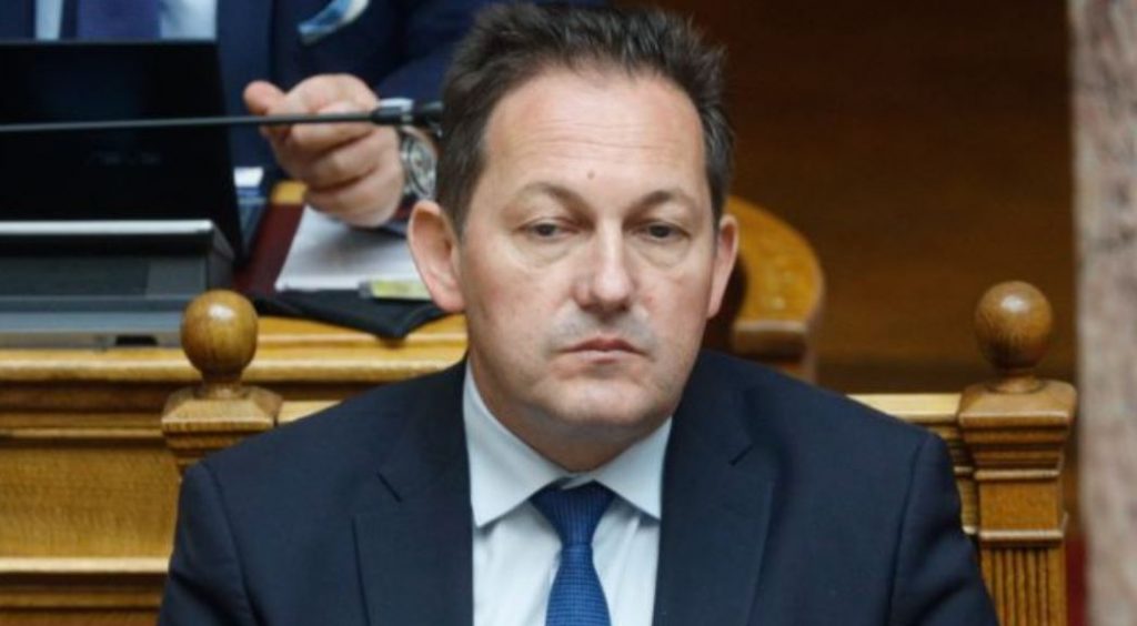 Επίθεση της οργάνωσης «Ρουβίκωνα» στο σπίτι του αναπληρωτή υπουργού Εσωτερικών Στέλιου Πέτσα