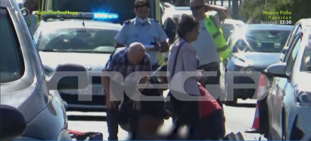 Αττική Οδός: Θανατηφόρο τροχαίο με αστυνομικό – Η μηχανή του συγκρούστηκε με ΙΧ που προσπάθησε να αποφύγει σκύλο