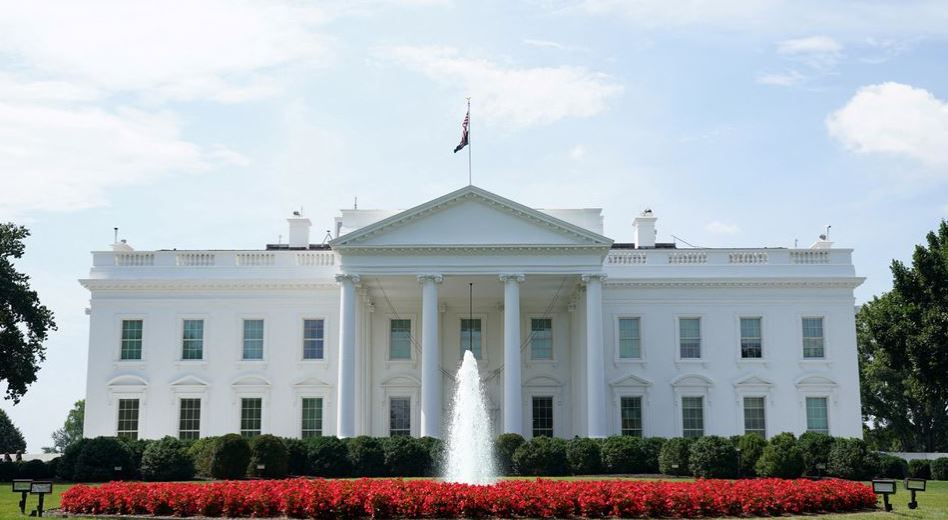 Η πρεσβεία των ΗΠΑ στο Κίεβο κάλεσε τους Αμερικανούς να εγκαταλείψουν την Ουκρανία