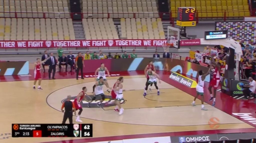 Ευρωλίγκα: Δύο στα δύο ο ολυμπιακός με σούπερ Βεζένκοφ
