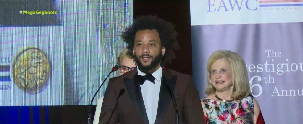 Ολυμπιακός: Το Ευρω-αμερικανικό Ινστιτούτο γυναικών βράβευσε τον Μαρσέλο