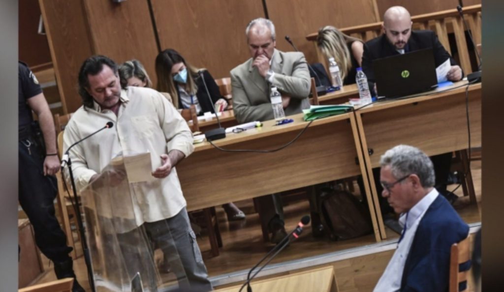 «Οργανωμένο έγκλημα η δολοφονία του Παύλου» – Όσα είπε στη δίκη ο πατέρας του Παύλου Φύσσα