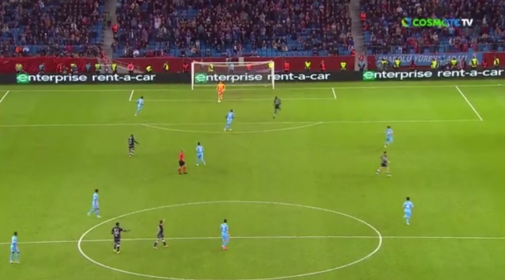 Europa League: Θρίαμβος με πρωταγωνιστή τον Μπακασέτα αλλά και το αυτογκόλ της χρονιάς