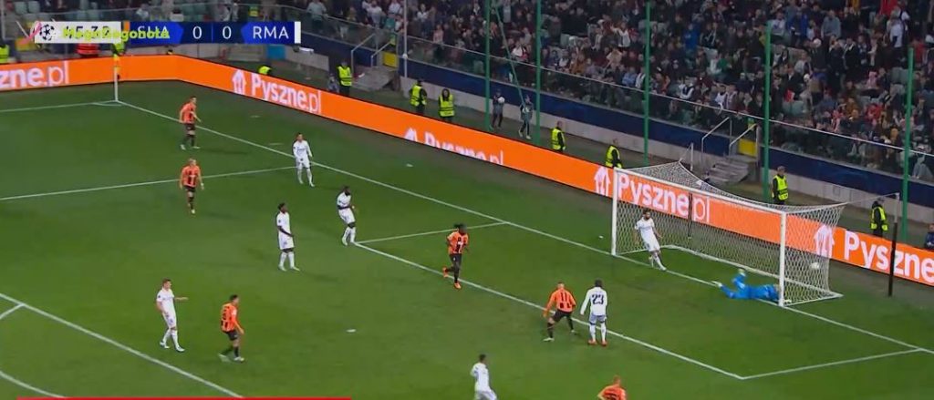 Champions League: Στους «16» Ρεάλ Μαδρίτης και Μάντσεστερ Σίτι