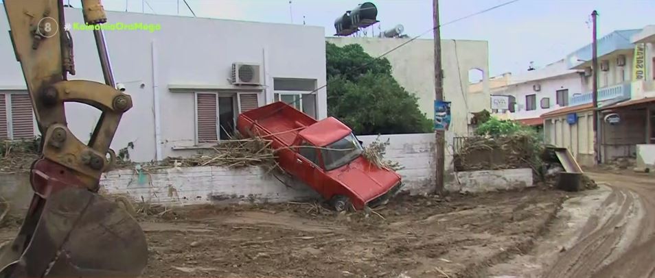 Κρήτη: Εικόνες απόλυτης καταστροφής στην Αγία Πελαγία – Οδοιπορικό του MEGA  στις πληγείσες περιοχές | MEGA TV