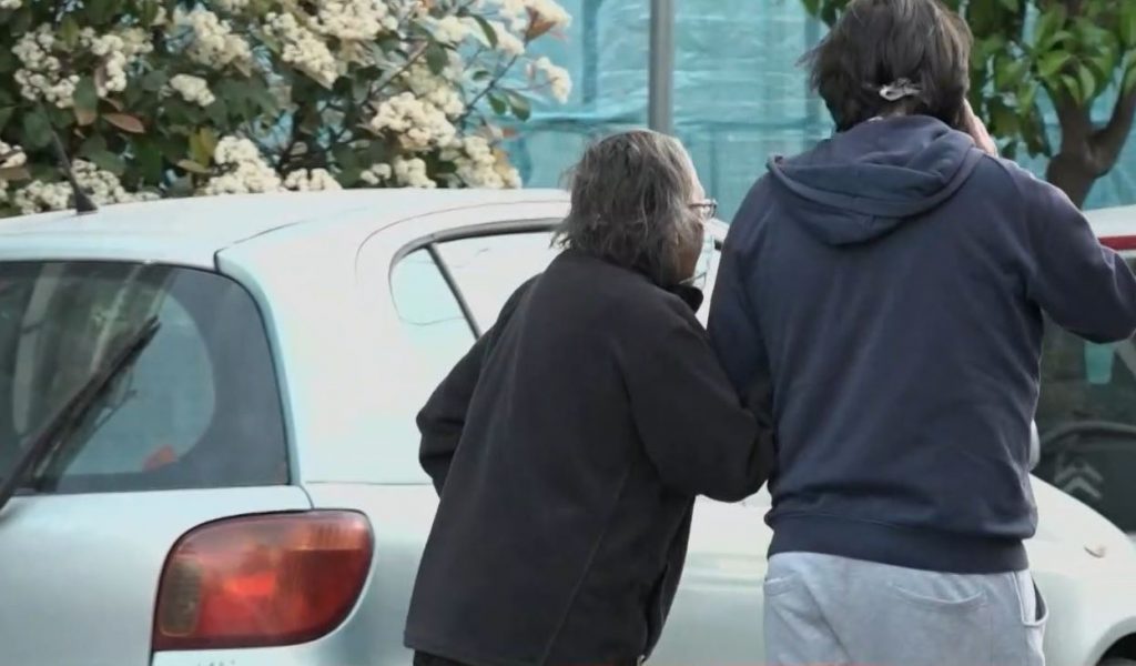 Θεσσαλονίκη: Εργαζόταν ως οικιακή βοηθός και «ξάφριζε» ηλικιωμένους