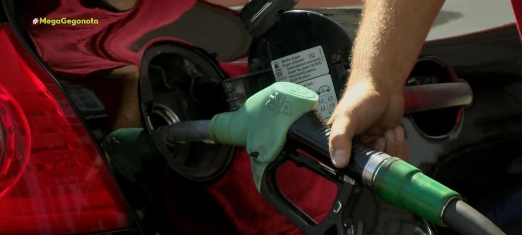 Η αύξηση στο πετρέλαιο κίνησης πυροδοτεί ντόμινο αυξήσεων σε βασικά προϊόντα