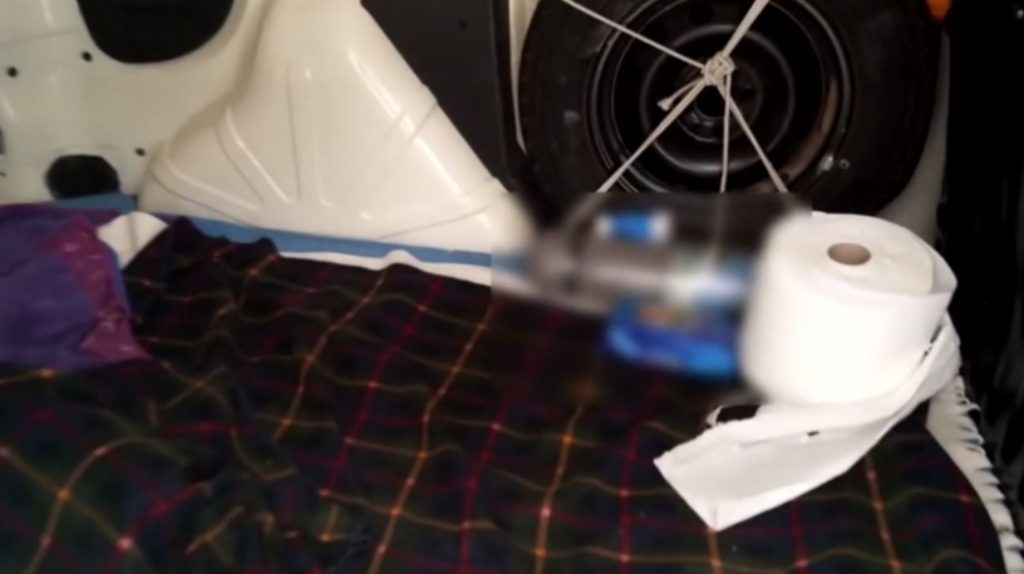 H φρικιαστική συνομιλία του παιδεραστή με το βαν με το 13χρονο θύμα του