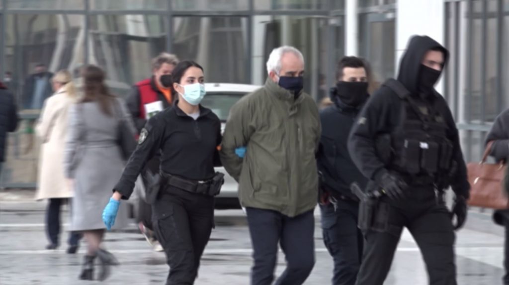 Ένοχος για επτά ανθρωποκτονίες και έξι απόπειρες ανθρωποκτονίας ο «ψευτογιατρός» – Η ποινή «καταπέλτης»