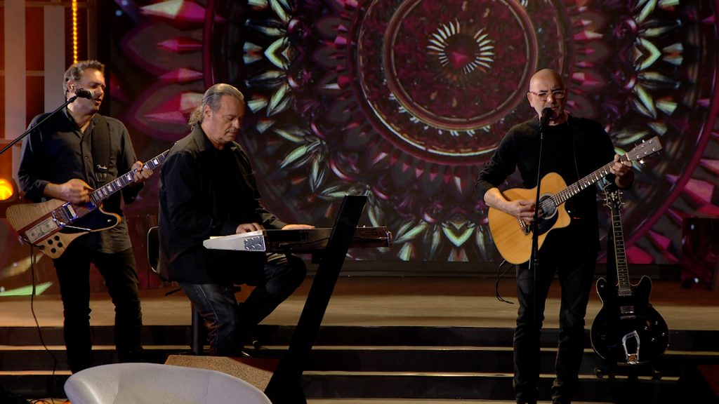 Οι Εκείνος κι Εκείνος σε μια ιδιαίτερη εμφάνιση στη σκηνή του MEGA