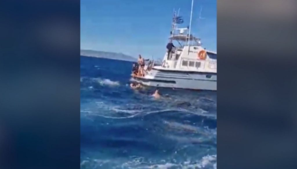Κρήτη: Συντριβή μονοκινητήριου αεροσκάφους στη θάλασσα – Νεκρός ο ένας εκ των δυο επιβατών
