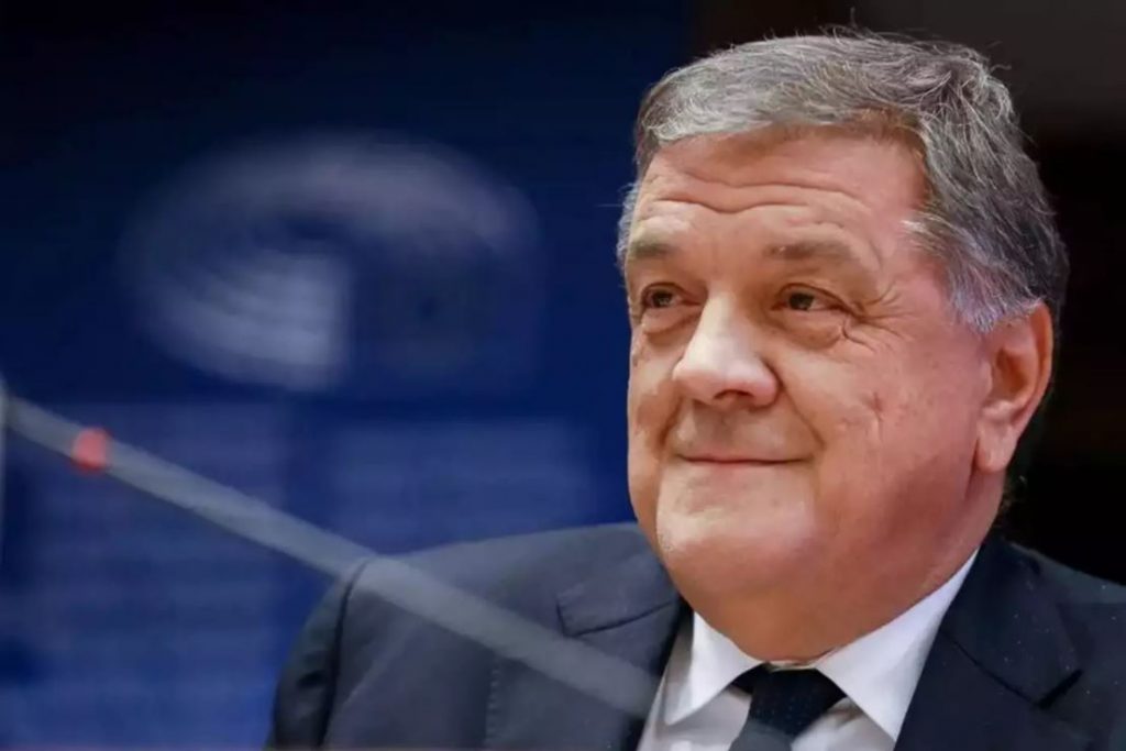 Αποκάλυψη MEGA: Πώς «ξέπλενε» χρήμα μέσω ΜΚΟ το κύκλωμα με αρχηγό τον Ιταλό Παντσέρι