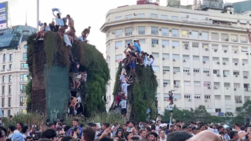 Αργεντινή: Ξέφρενο πανηγύρι για την κατάκτηση του παγκοσμίου κυπέλλου