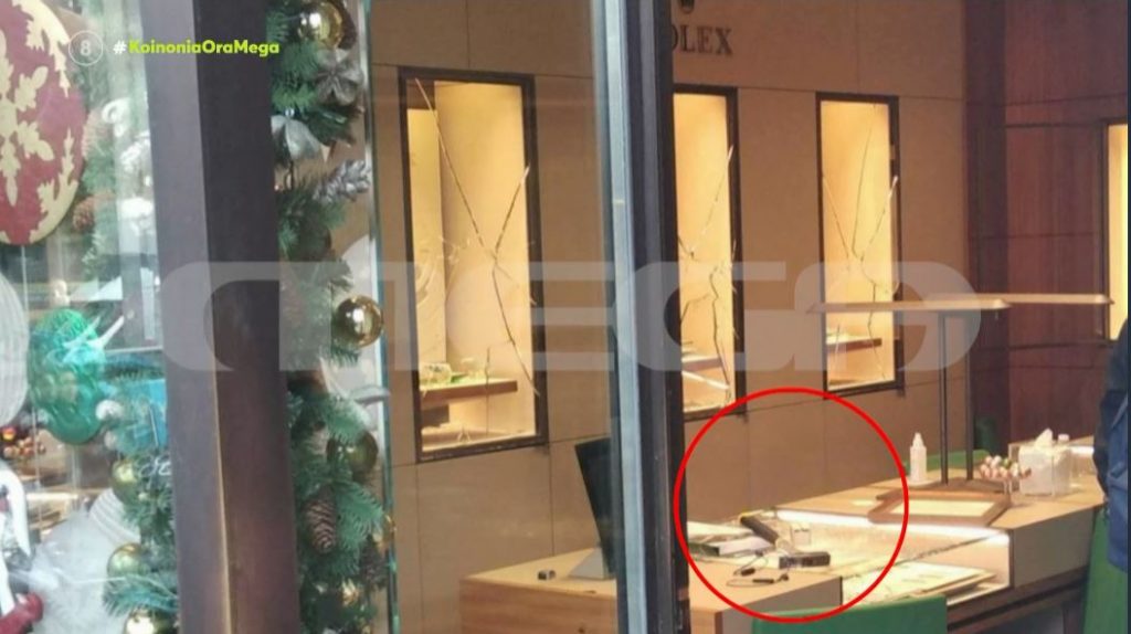 Κινηματογραφική ληστεία στο κέντρο της Αθήνας σε κατάστημα με πανάκριβα ρολόγια