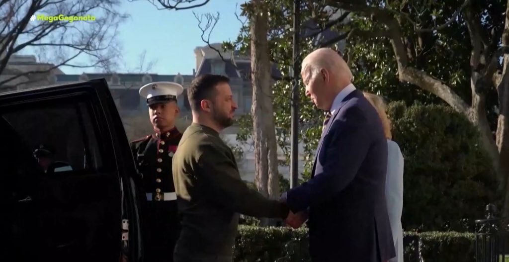 Τζο Μπάιντεν: «Οι ΗΠΑ θα παραμείνουν στο πλευρό της Ουκρανίας»