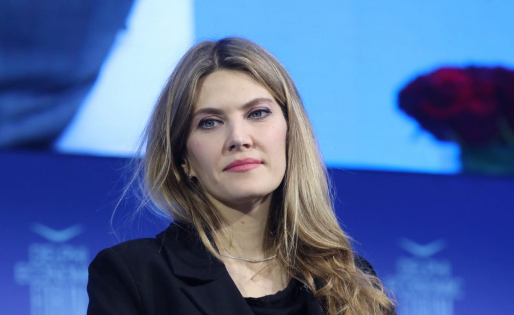 Νέα στοιχεία για την απολογία της Εύας Καϊλή – Ποιον κάλεσε όταν έγινε η έφοδος στο σπίτι της