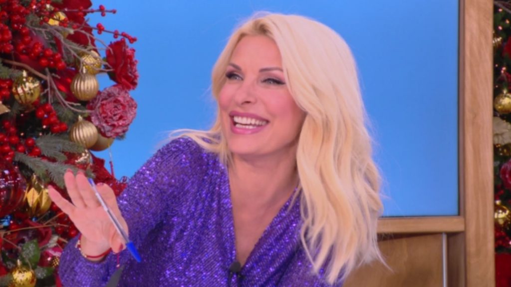 Ελένη, με την Ελένη Μενεγάκη (28/12/2022) - 