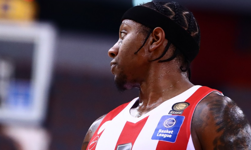 Basket League: Ο Ολυμπιακός με ρεκόρ τριπόντων «συνέτριψε» την ΑΕΚ