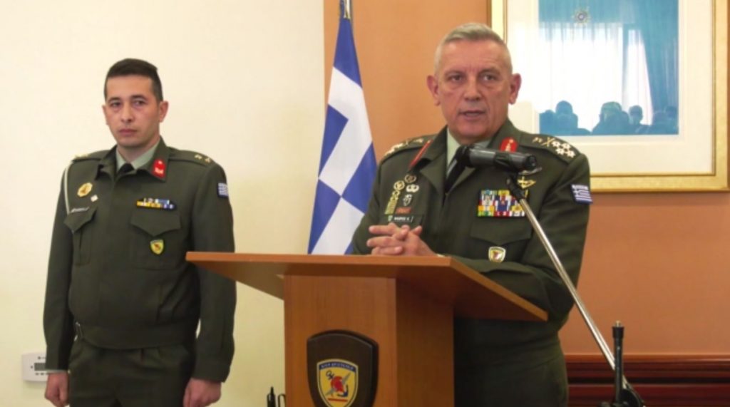 Παρατείνεται η θητεία του στρατηγού Κωνσταντίνου Φλώρου στο ΓΕΕΘΑ