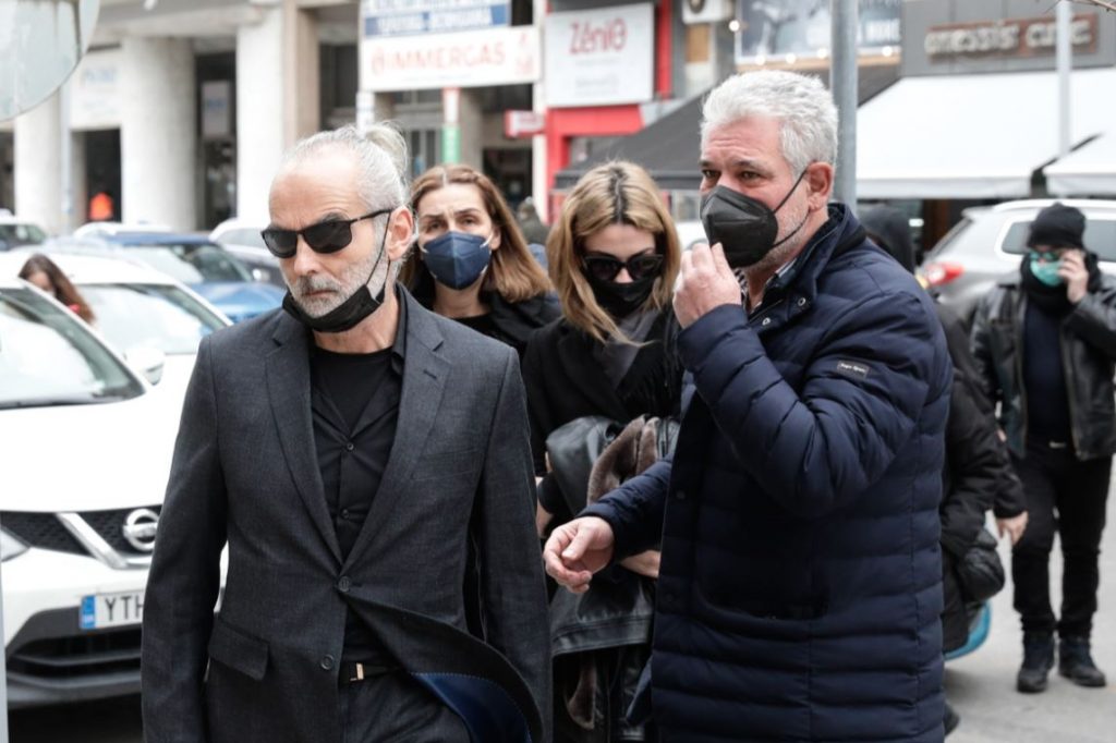 Δίκη Άλκη Καμπανού: «Τι σου έφταιξε ο λεβέντης μου» – Τι είπαν οι γονείς του