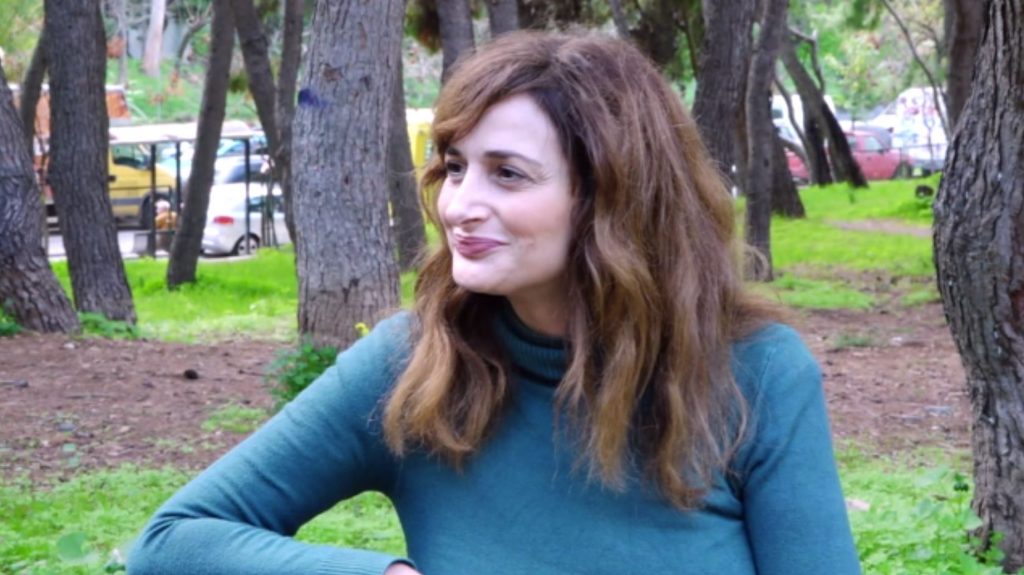 Μαρία Κωνσταντάκη: «Στη σκηνή του θεάτρου έχω αυτοτραυματισθεί με ένα όπλο»