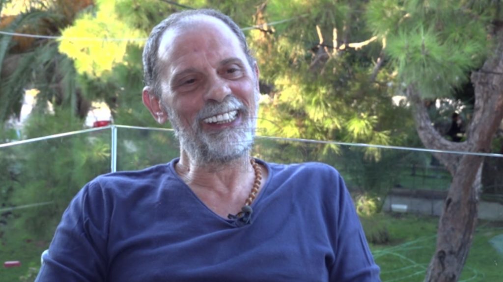 Τζόνι Θεοδωρίδης: «Ήμουν άστεγος για 2 μήνες, έτρωγα τα μπισκότα από τις καφετέριες»