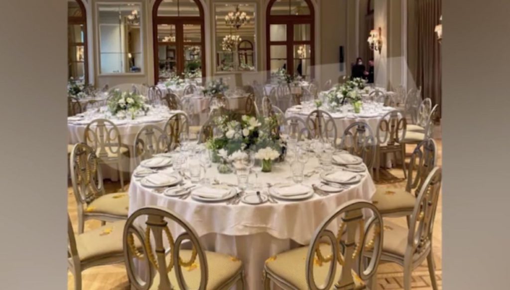 Τέως βασιλιάς Κωνσταντίνος: Γεύμα στους υψηλούς προσκεκλημένους παρέθεσε η οικογένεια σε ξενοδοχείο της Αθήνας