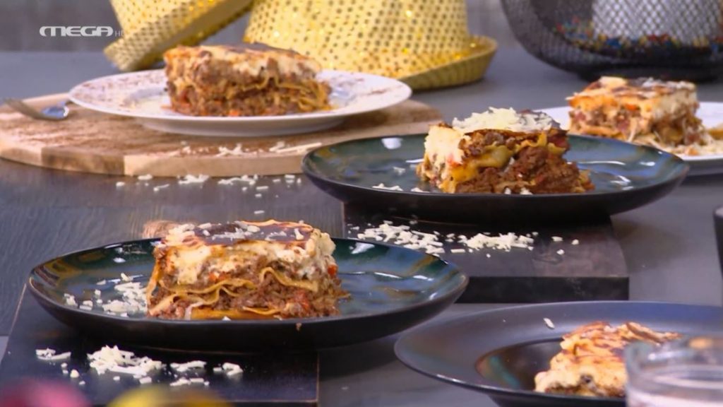 Ο Τίμος Ζαχαράτος μάς ετοιμάζει λαζάνια μπολονέζ