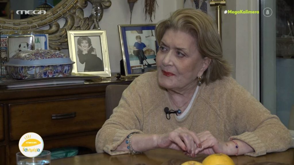 Βάσια Τριφύλλη: «Ο Πέτρος Φιλιππίδης θα επιστρέψει νικητής στο θέατρο»